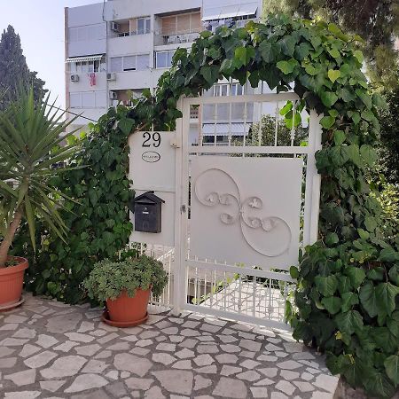 Studio Apartment Imagino Split Buitenkant foto