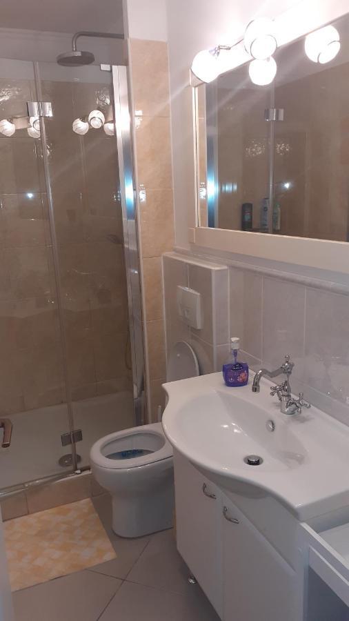 Studio Apartment Imagino Split Buitenkant foto